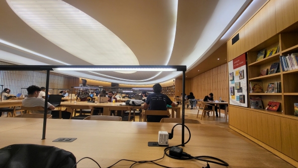 캘거리 다운타운 도서관, Calgary downtown public library