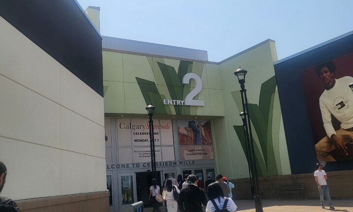 캘거리 아울렛, Calgary outlet mall