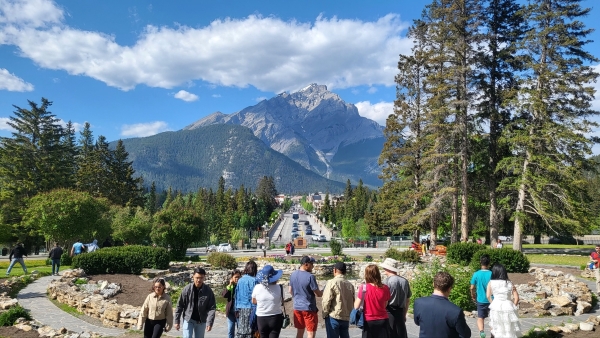 GetYourGuide, Banff Downtown